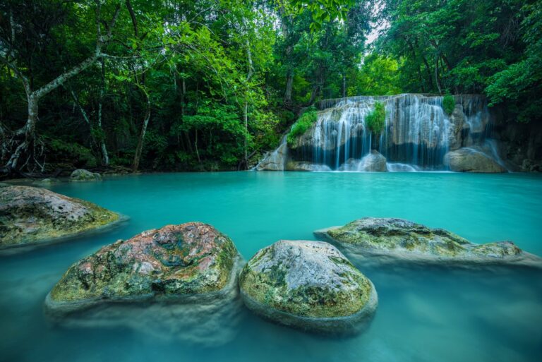 Hellfire Pass & les eaux turquoise d’Erawan