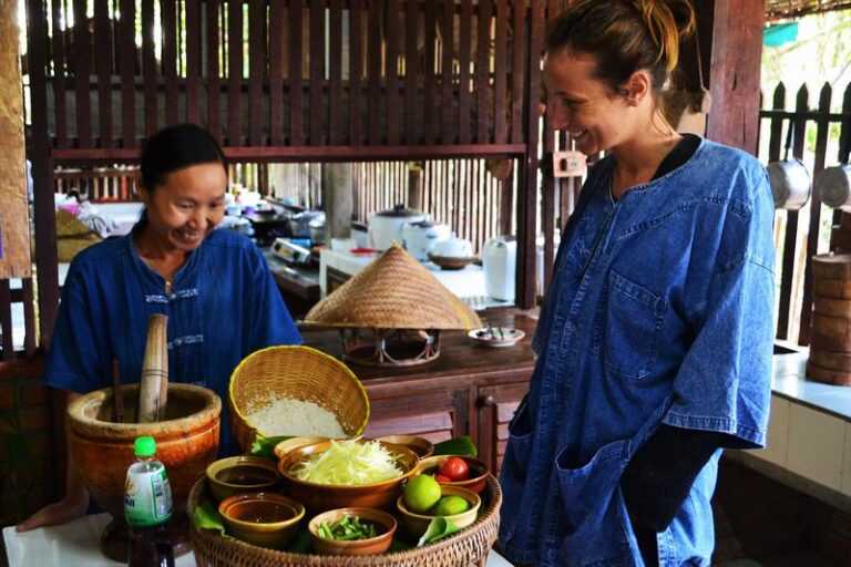 Khum Lanna : Riz, Cuisine & Art de Vivre dans la Campagne de Chiang Mai
